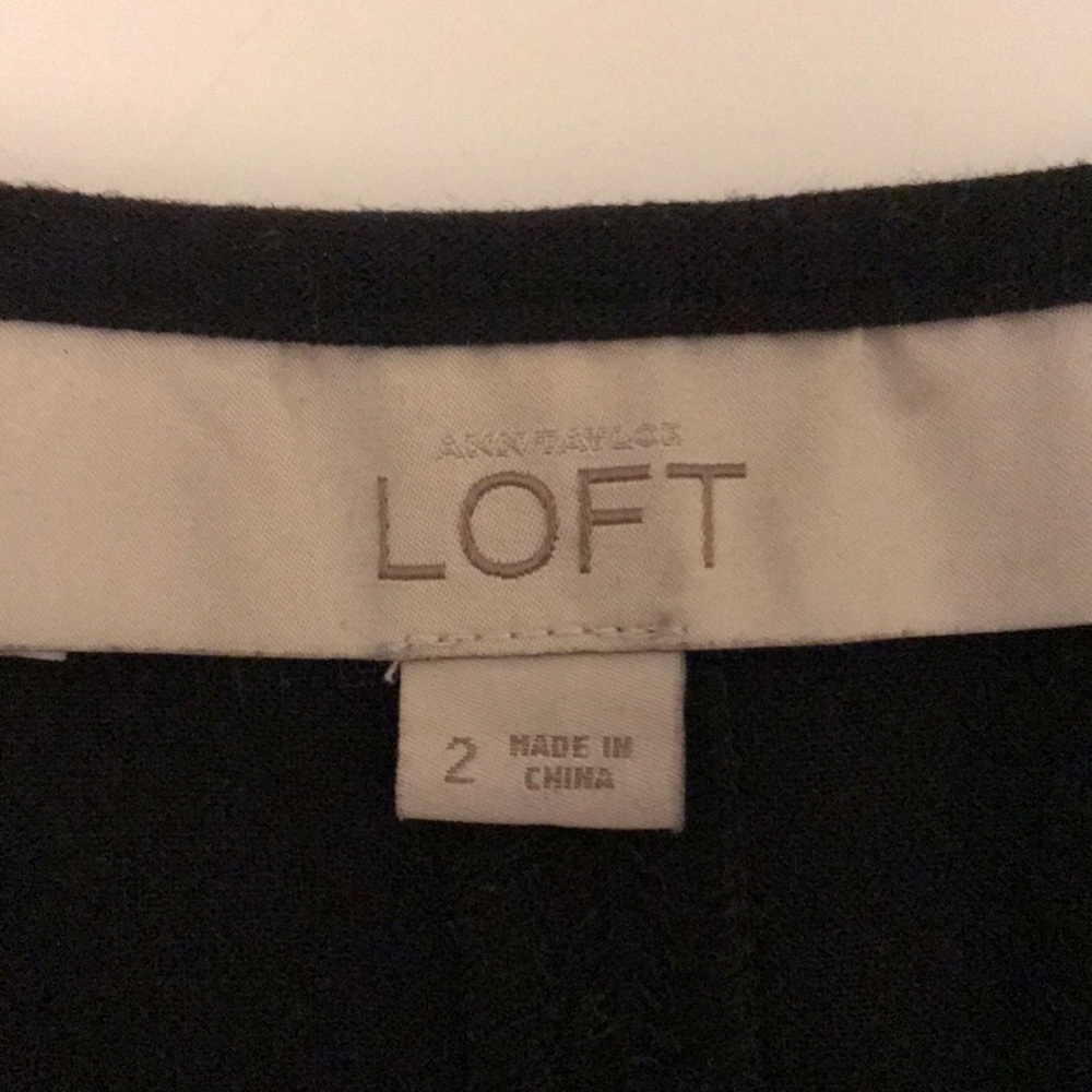 Loft dress - Picture 3 of 3